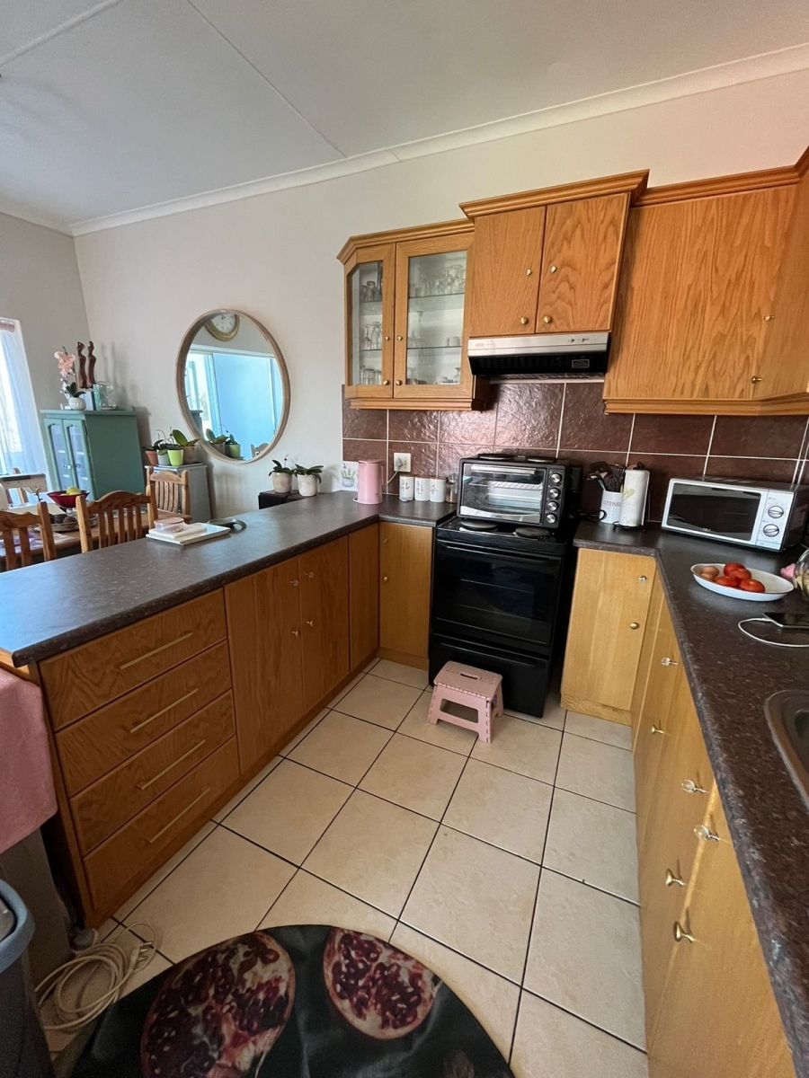 2 Bedroom Property for Sale in Kleinmond Western Cape